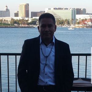 Meet your Posher, Marcos